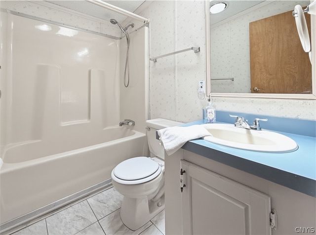 84 Millstream Court, New Hartford, NY 13321