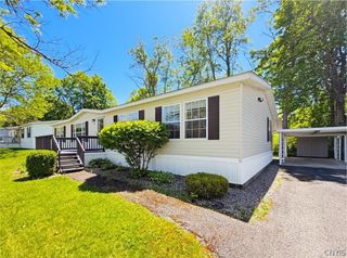 84 Millstream Court, New Hartford, NY 13321