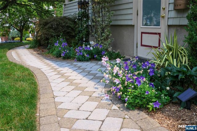 519 High Street, Oradell, NJ 07649