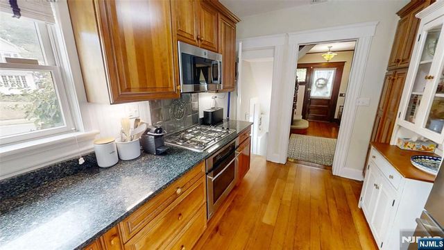 519 High Street, Oradell, NJ 07649