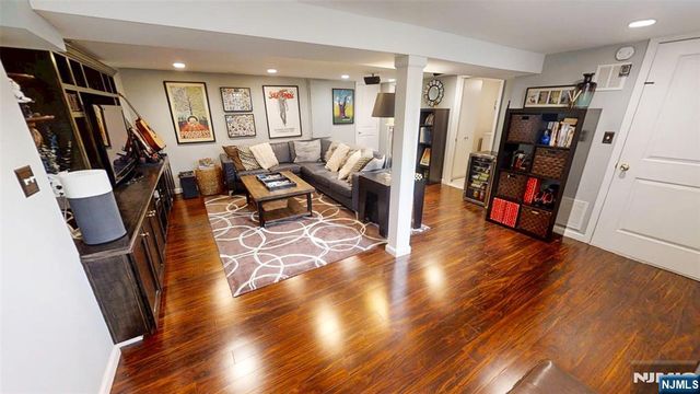 519 High Street, Oradell, NJ 07649