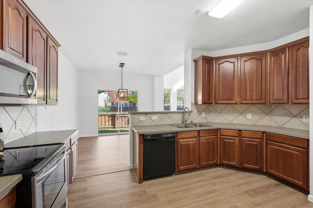 2917 Saint Andrews Drive, Lewisville, TX 75067