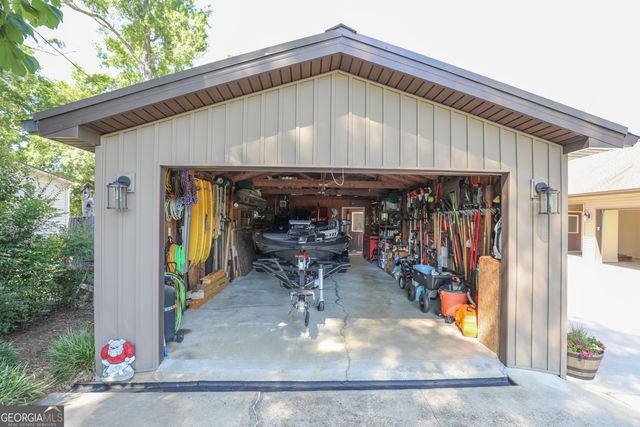 262 Poinsettia Place S, Sparta, GA 31087