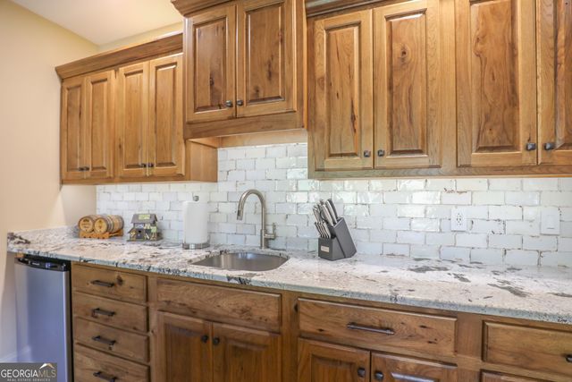262 Poinsettia Place S, Sparta, GA 31087