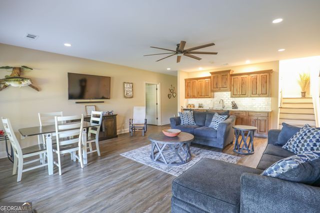 262 Poinsettia Place S, Sparta, GA 31087