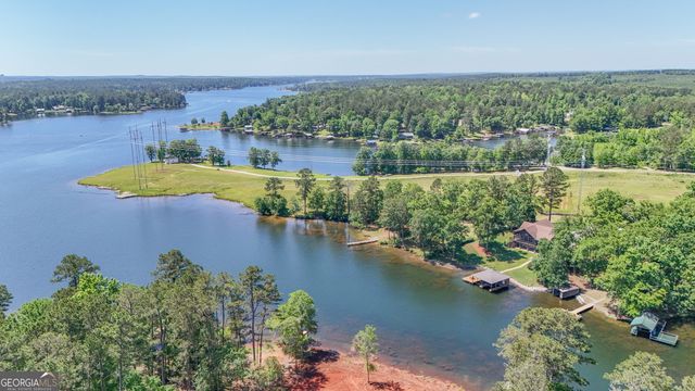 262 Poinsettia Place S, Sparta, GA 31087