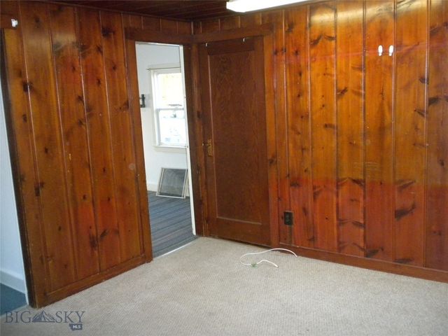 201 S BROOKE Street, Whitehall, MT 59759