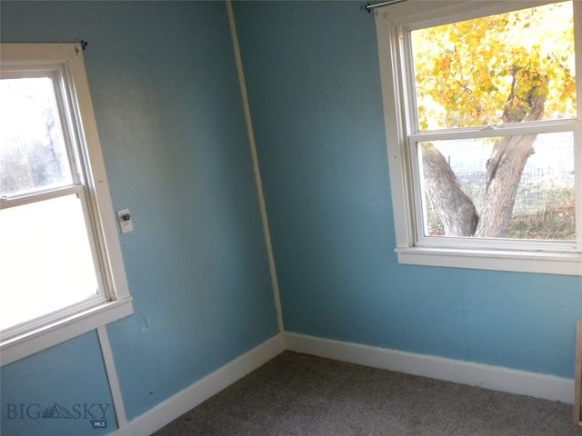 201 S BROOKE Street, Whitehall, MT 59759