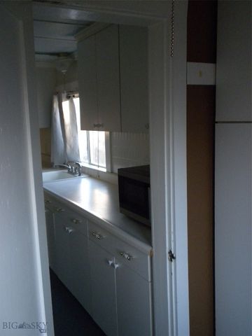 201 S BROOKE Street, Whitehall, MT 59759