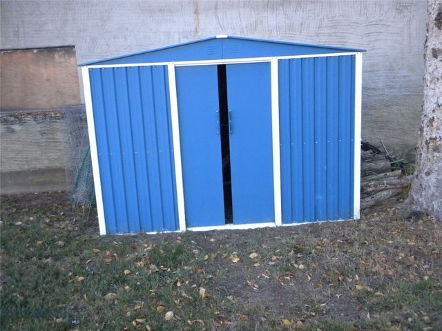 201 S BROOKE Street, Whitehall, MT 59759