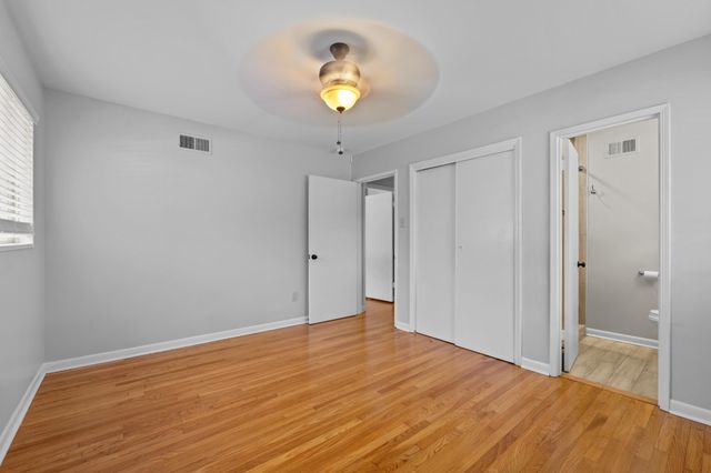 151 N WHITE STATION RD, Memphis, TN 38117