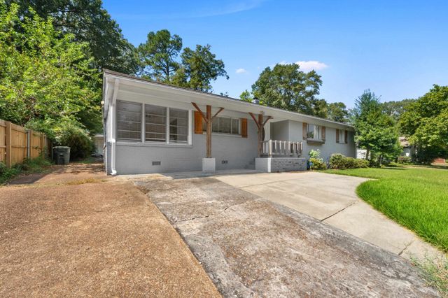 151 N WHITE STATION RD, Memphis, TN 38117