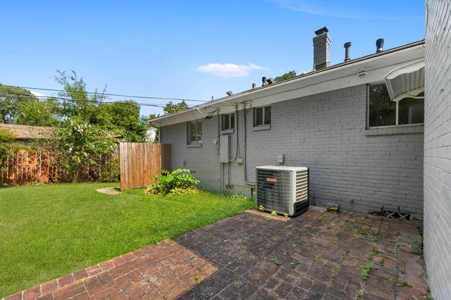 151 N WHITE STATION RD, Memphis, TN 38117