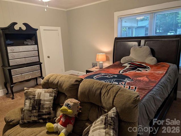 327 Aycock Street NE, Concord, NC 28025