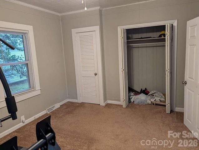 327 Aycock Street NE, Concord, NC 28025