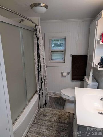 327 Aycock Street NE, Concord, NC 28025
