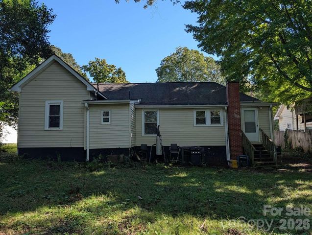327 Aycock Street NE, Concord, NC 28025
