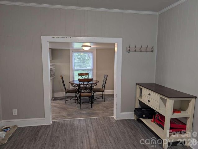 327 Aycock Street NE, Concord, NC 28025