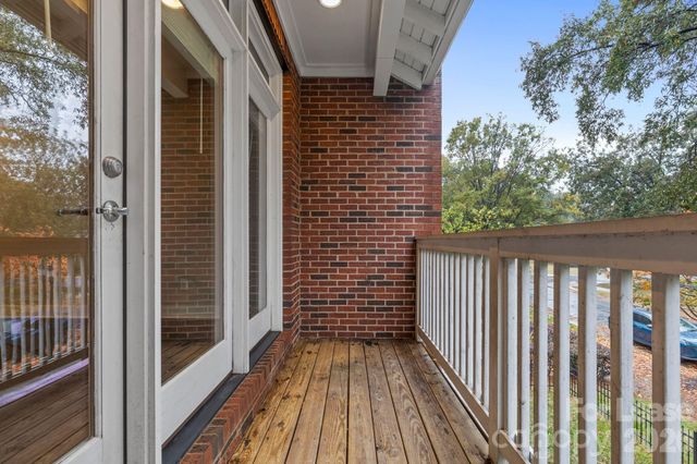 129 Grandin Road, Charlotte, NC 28208