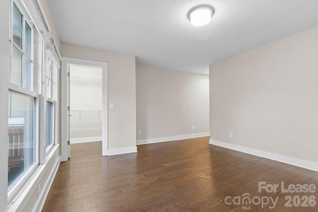 129 Grandin Road, Charlotte, NC 28208