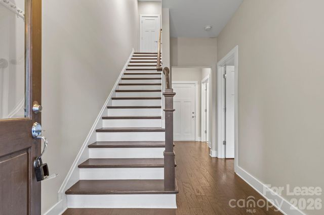 129 Grandin Road, Charlotte, NC 28208