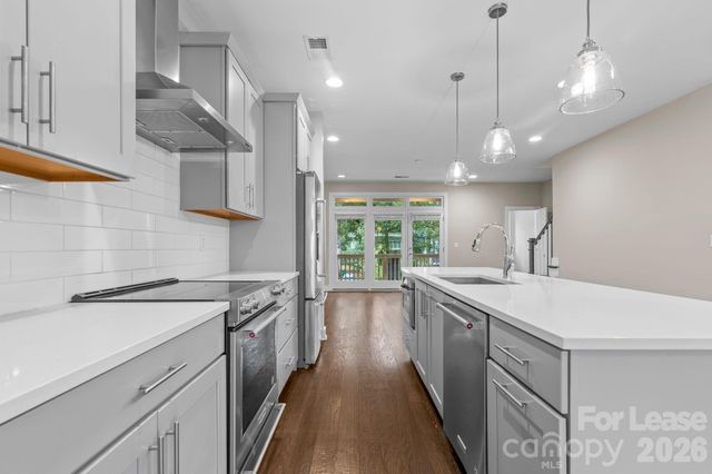 129 Grandin Road, Charlotte, NC 28208