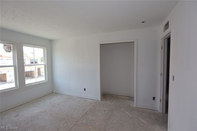 5091 Shepherds Glen, Willoughby, OH 44094