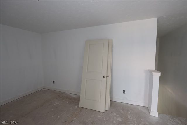 5091 Shepherds Glen, Willoughby, OH 44094