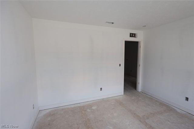 5091 Shepherds Glen, Willoughby, OH 44094