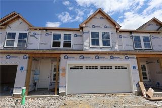 5091 Shepherds Glen, Willoughby, OH 44094