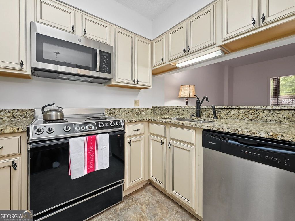 1800 Clairmont Lk A116, Decatur, GA 30033 — photo 2