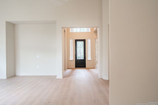 7523 STEEPLE DR, San Antonio, TX 78256