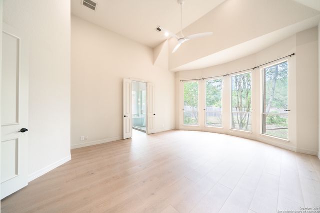 7523 STEEPLE DR, San Antonio, TX 78256