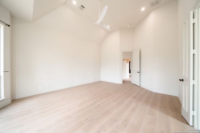 7523 STEEPLE DR, San Antonio, TX 78256