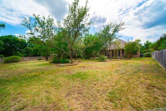7523 STEEPLE DR, San Antonio, TX 78256