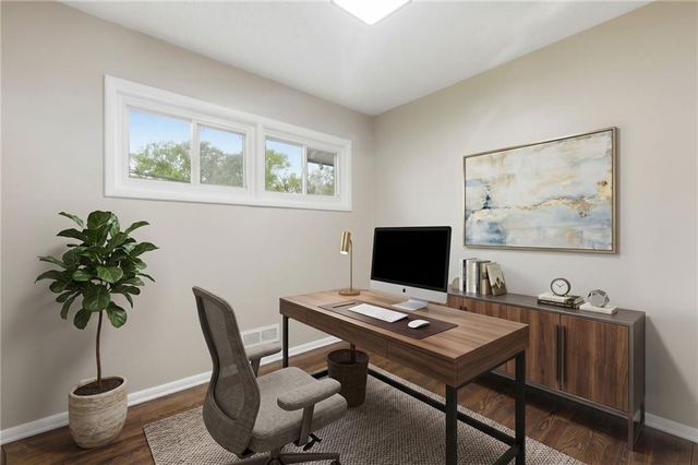 10803 Blue Ridge Boulevard, Kansas City, MO 64134