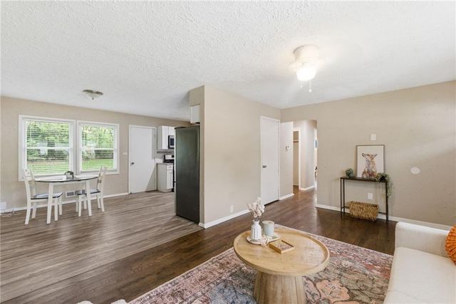 10803 Blue Ridge Boulevard, Kansas City, MO 64134