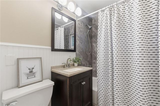 10803 Blue Ridge Boulevard, Kansas City, MO 64134