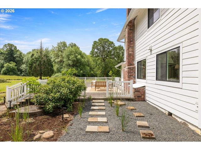 14101 Ne 144TH St, Brush Prairie, WA 98606