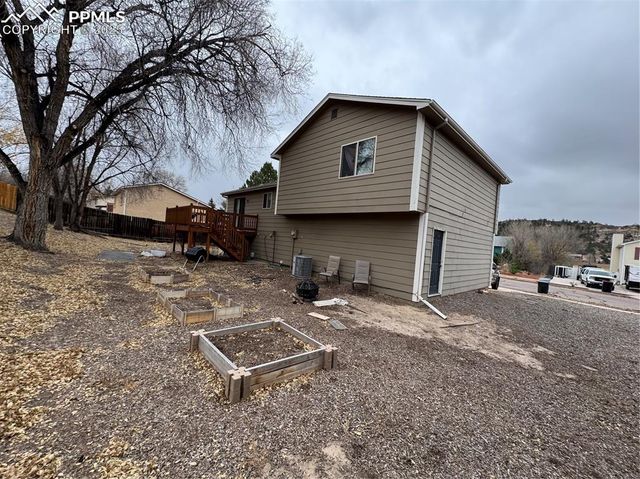 2135 Westmoreland Road, Colorado Springs, CO 80907