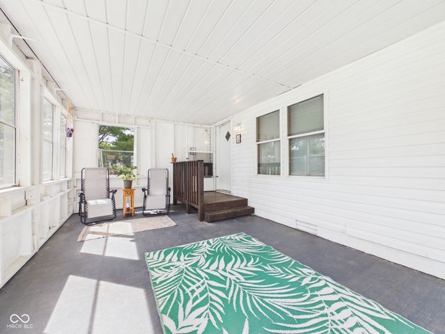6313 N Lunar Lane, Alexandria, IN 46001