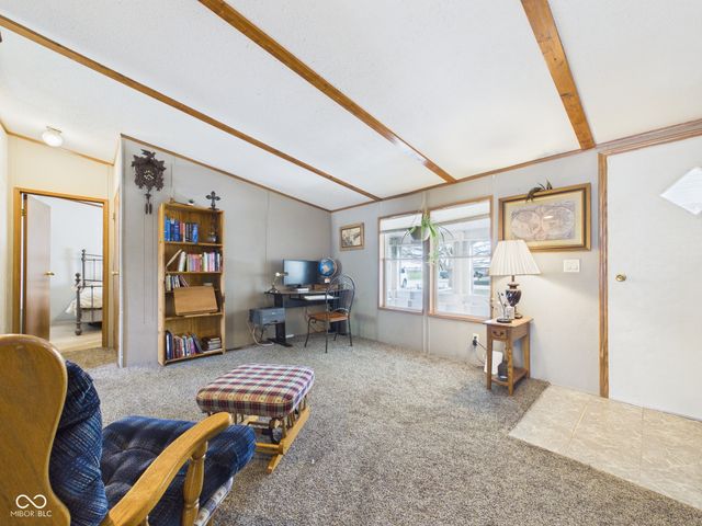 6313 N Lunar Lane, Alexandria, IN 46001