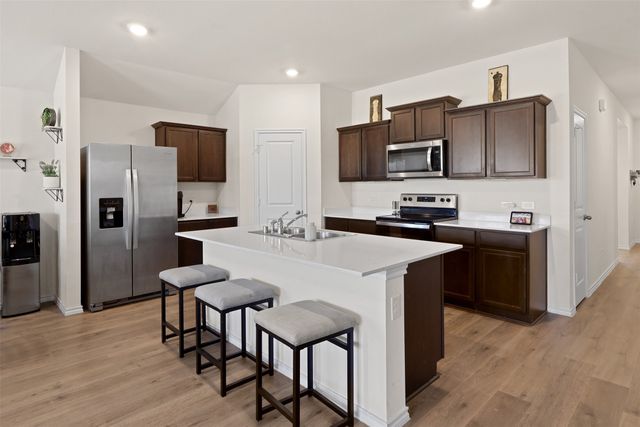 6410 Whitecap Drive, Princeton, TX 75407