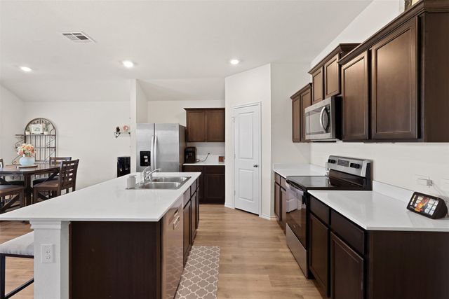 6410 Whitecap Drive, Princeton, TX 75407