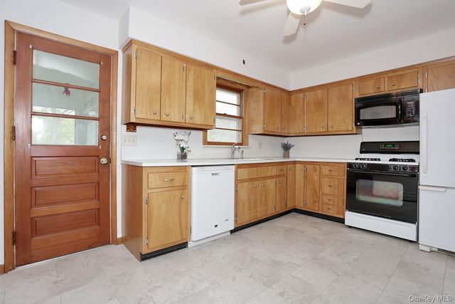 112 Kings Highway, New City, NY 10956