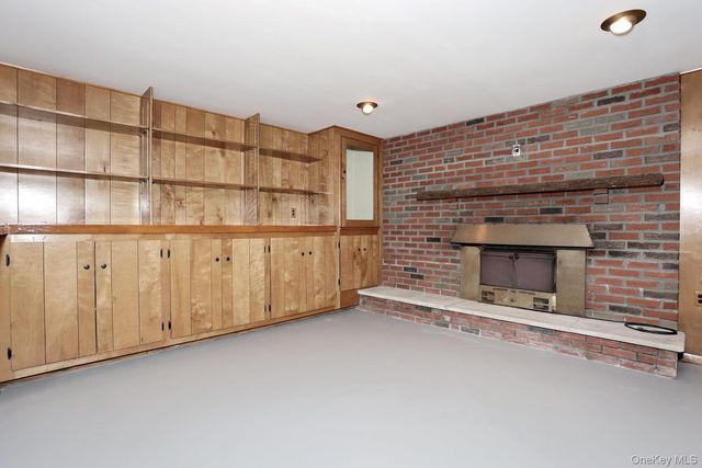 112 Kings Highway, New City, NY 10956