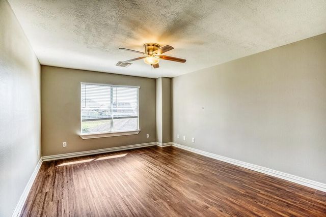 2922 Brahman Drive, Manvel, TX 77578