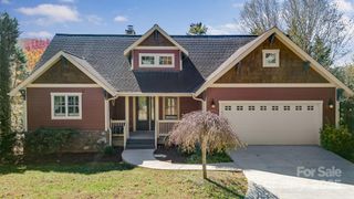 2 Oakhaven Terrace, Asheville, NC 28803