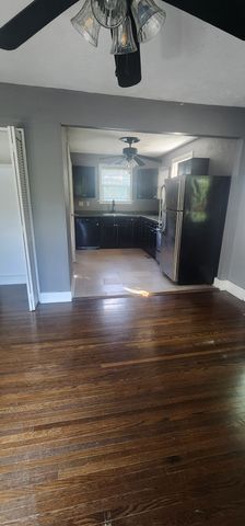 1211 Saturn Dr, Nashville, TN 37217