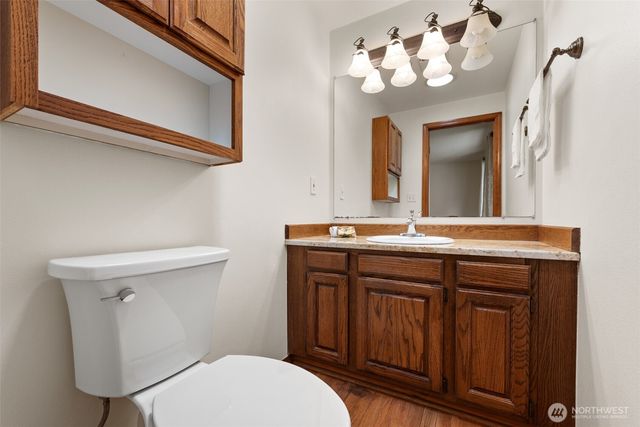 8844 SE 37th Street, Mercer Island, WA 98040